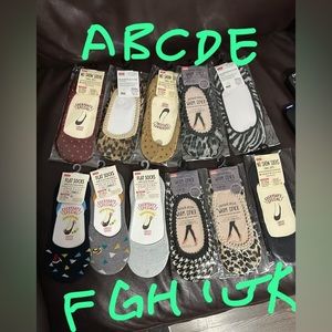 New and sealed foot liner socks, bundle to save !
